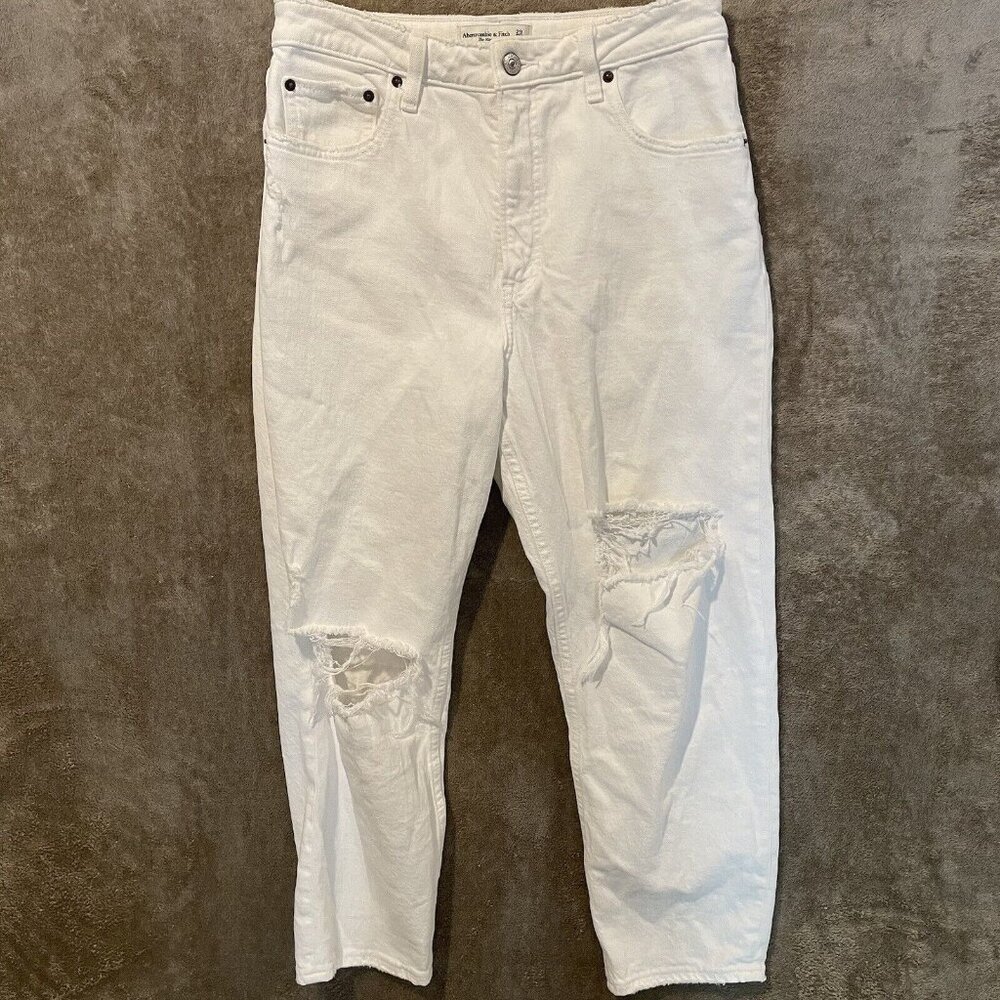 Abercrombie Curve Love Mom High Rise Jean Distressed White Size 29 8s Petite